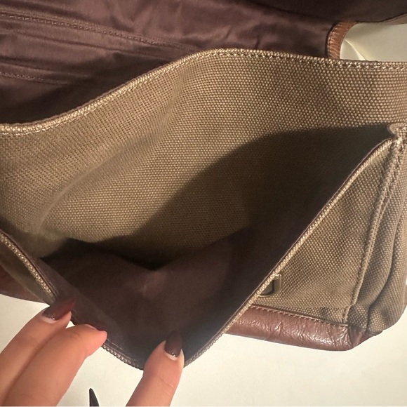 👜 Fossil Canvas & Leather Messenger Bag — Vintage Style Crossbody Laptop Satchel - Picture 5 of 9